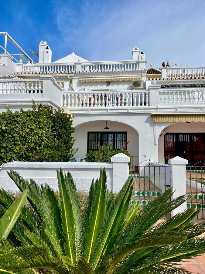 Apartamento Frontal Al Mar - Torrox Costa Esterno foto