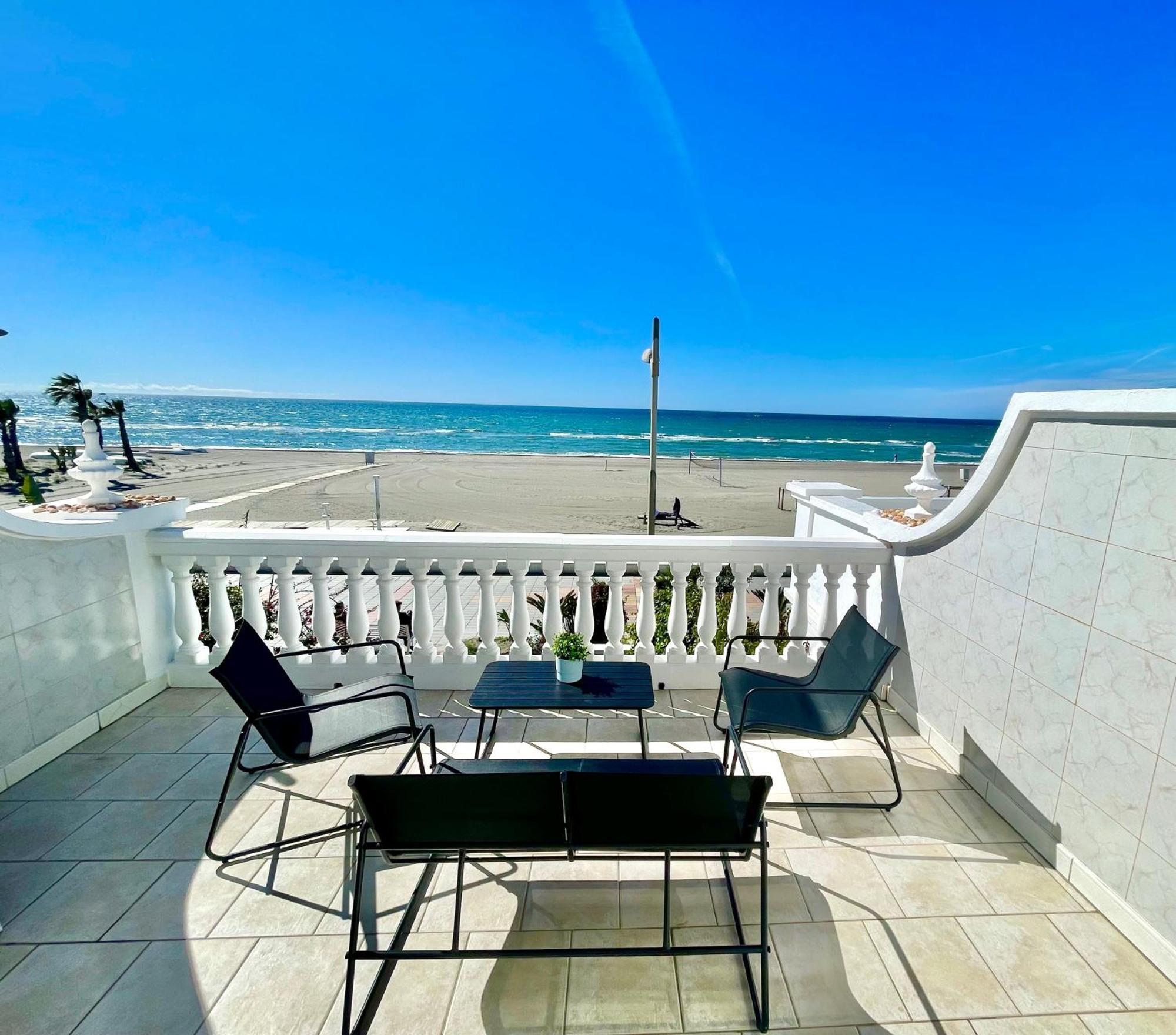 Apartamento Frontal Al Mar - Torrox Costa Esterno foto